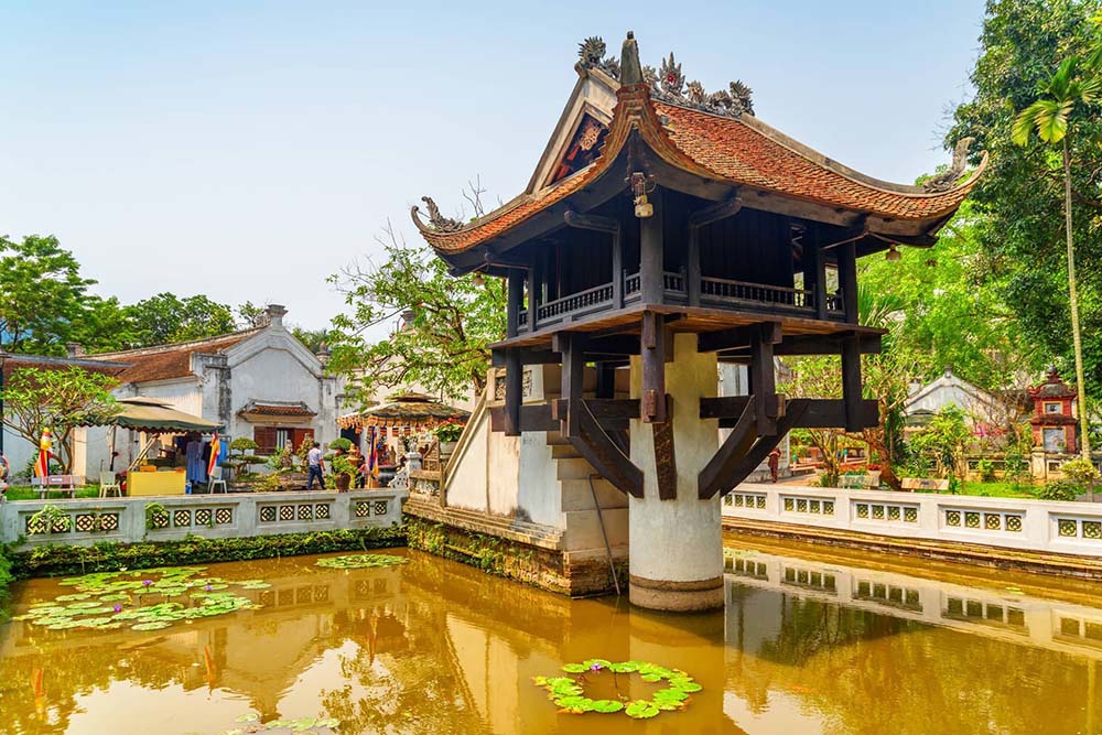 one pillar pagoda - vietnam oldest temple